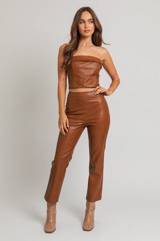 Hot Girl Vixen Vegan Leather Straight Leg Pants In Camel