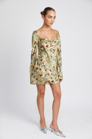 Hot Girl Fall Floral Long Sleeve Open Back Mini Dress In Sage