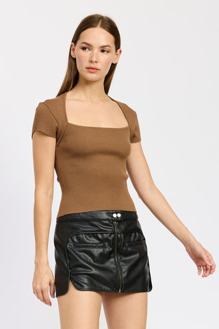 Hot Girl Daria Square Neck Short Sleeve Top