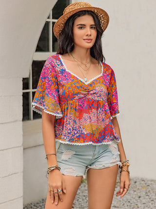 Hot Girl Ruched Printed Half Lace Trim Short Sleeve Blouse