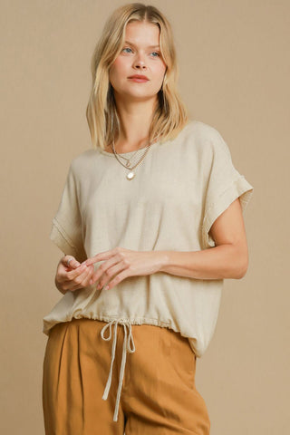 Hot Girk X Umgee Drawstring Hem Linen Short Sleeve T-Shirt In Oatmeal