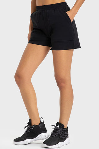 Hot Girl Quick Dry Active Shorts with Pockets