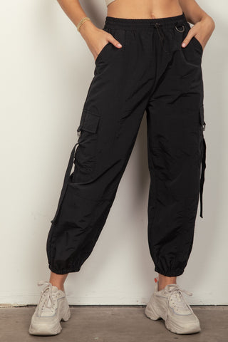 Hot Girl Elastic Waist Woven Cargo Pants In Black