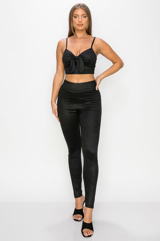 Hot Girl Embossed Snake Print Crop Top And Leggings Two Piece Set In Black