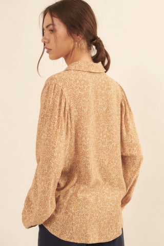 Hot Girl Second Summer Collared Neckline Floral Long Sleeve Shirt In Caramel