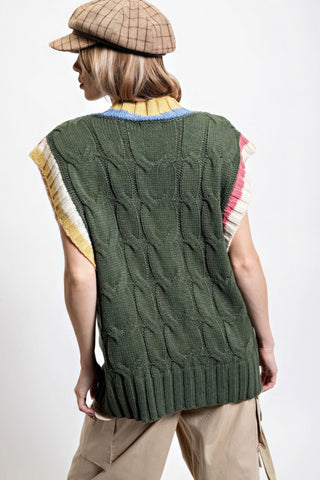 Hot Girl Multi Color Knitted Sweater Vest In Forest Green