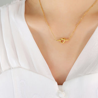 HGA 18K Gold-Plated Knot Necklace - Hot Girl Apparel