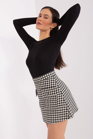 Lakerta Plaid Mini Skirt With Pockets - Hot Girl Apparel