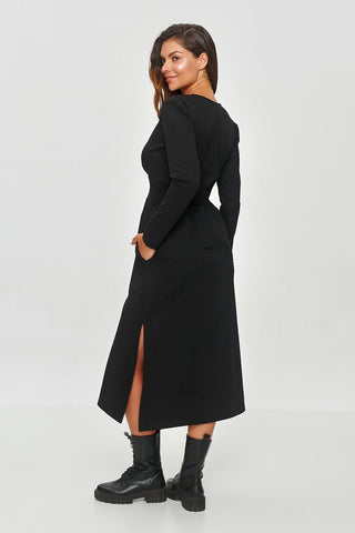 Makadamia V-Neck Long Sleeve Sweatshirt Midi Dress