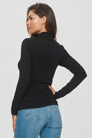 Makadamia Front Seam Turtleneck Long Sleeve Top