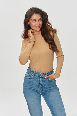 Makadamia Front Seam Turtleneck Long Sleeve Top