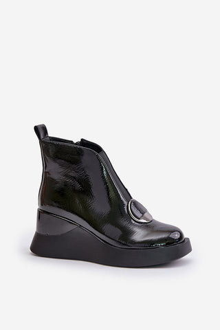 Step in Style Buskin Modern Twist Platform Booties