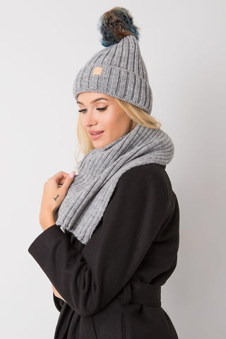 Rue Paris Pom Pom Beanie Hat And Scarf Set