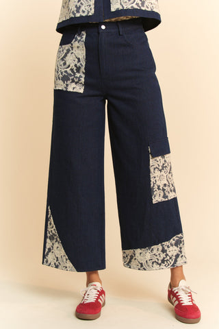 Hot Girl X Davi & Dani Lace Appliqué Wide Leg Cropped Jeans