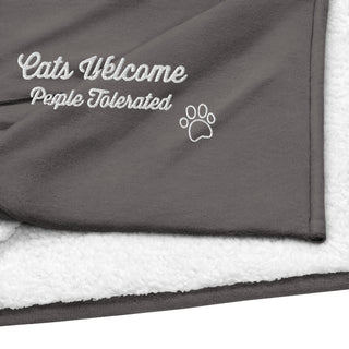 Cozy Bliss Premium Embroidered Sherpa Blanket - Hot Girl Apparel