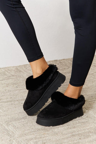 HGA Furry Chunky Platform Ankle Boots - Hot Girl Apparel