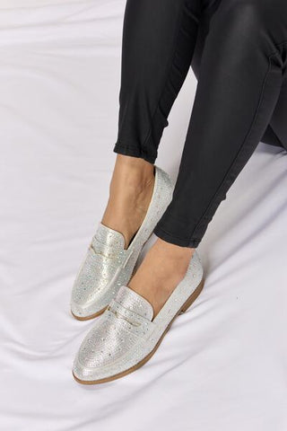 Hot Girl Belle Bling Rhinestone Flats - Hot Girl Apparel