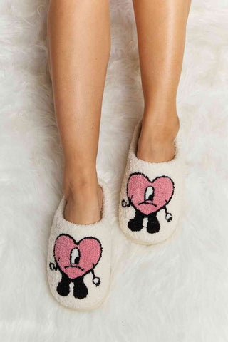 Hot Girl Melody Love Heart Print Plush Slippers - Hot Girl Apparel
