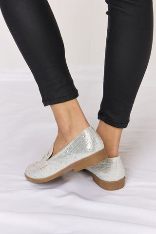 Hot Girl Belle Bling Rhinestone Flats - Hot Girl Apparel